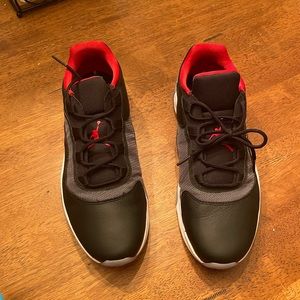 Air Jordan 11 CMFT Low